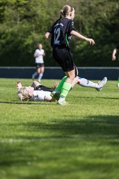 Bild 44 - wBJ SV Henstedt Ulzburg - FSG Oldendorf Itzehoe : Ergebnis: 6:3